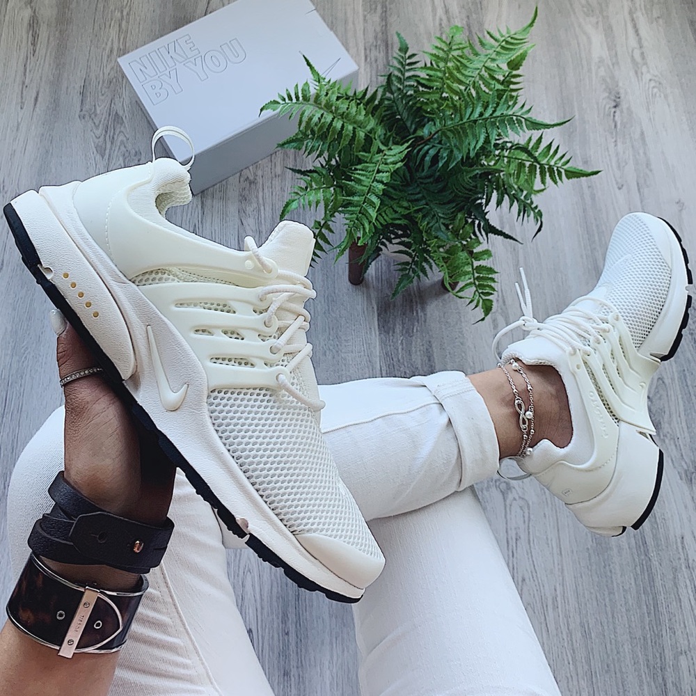 Nike ID custom air presto sneakers - Picture 2 of 7